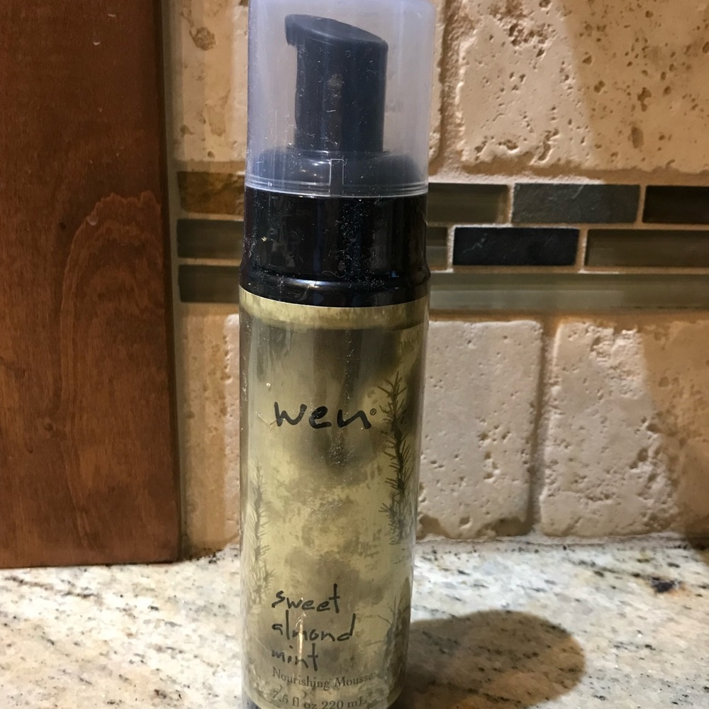 WEN Sweet Almond Mint Nourishing Mouse
